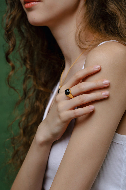 「Nocturne」Black Onyx Square Ring