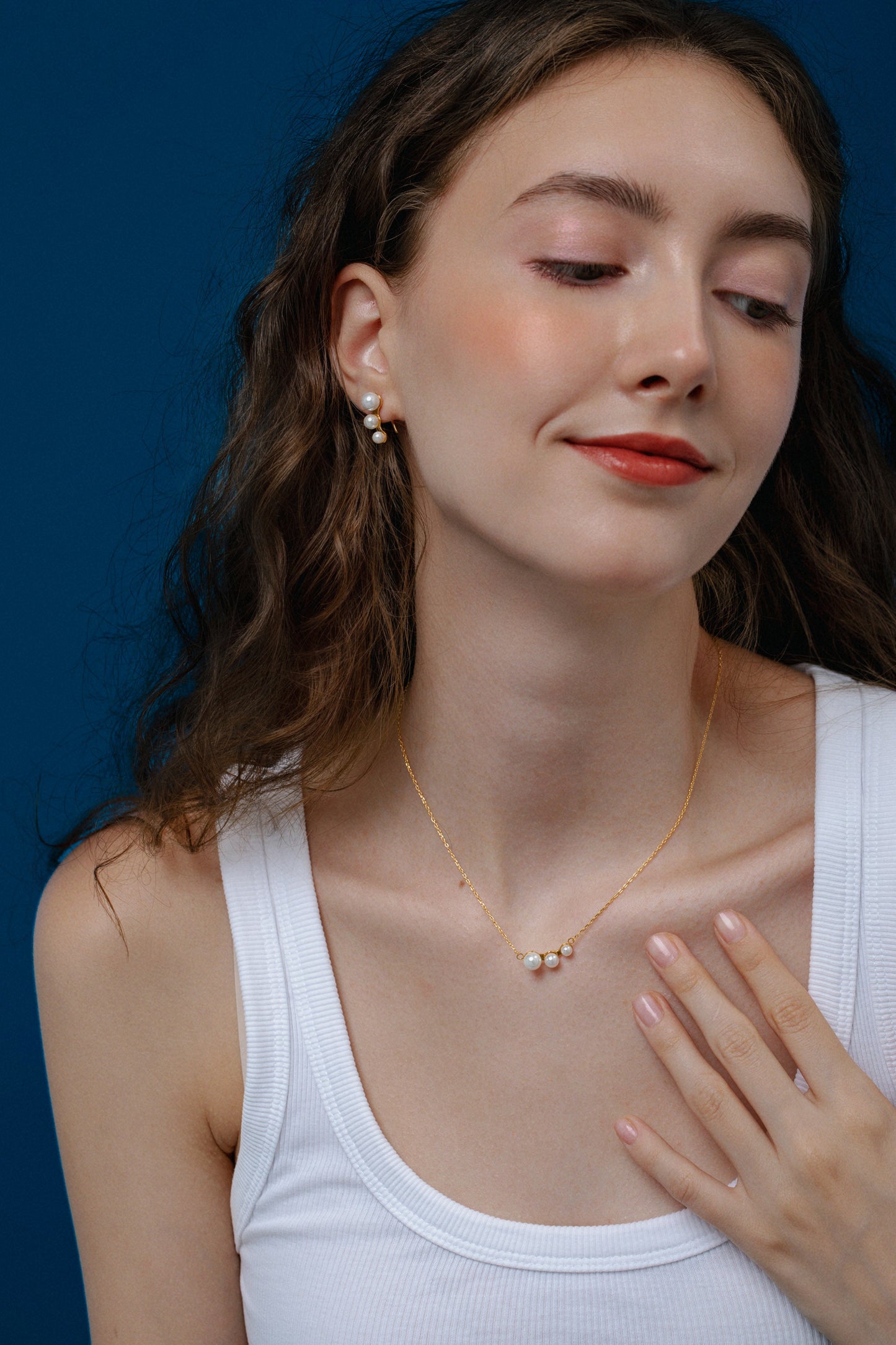 「Flare」Freshwater Pearl Earrings
