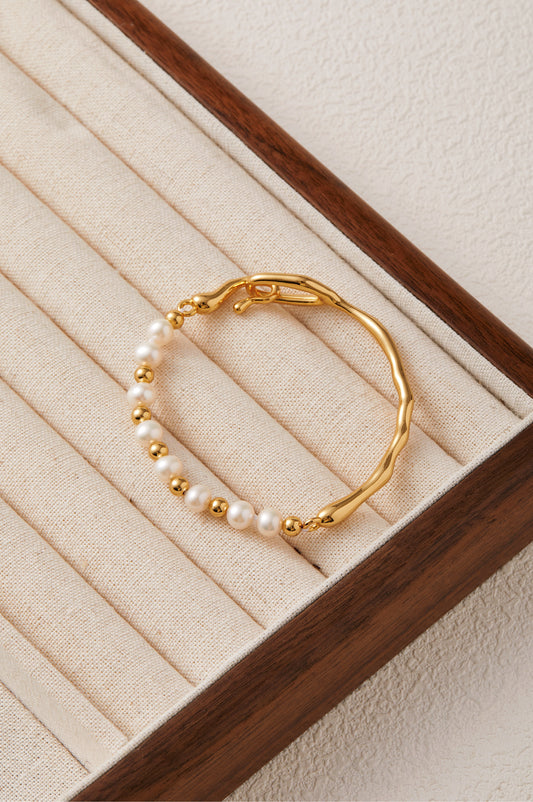 「Ocean Pearl」Natural Freshwater Pearl Bracelet