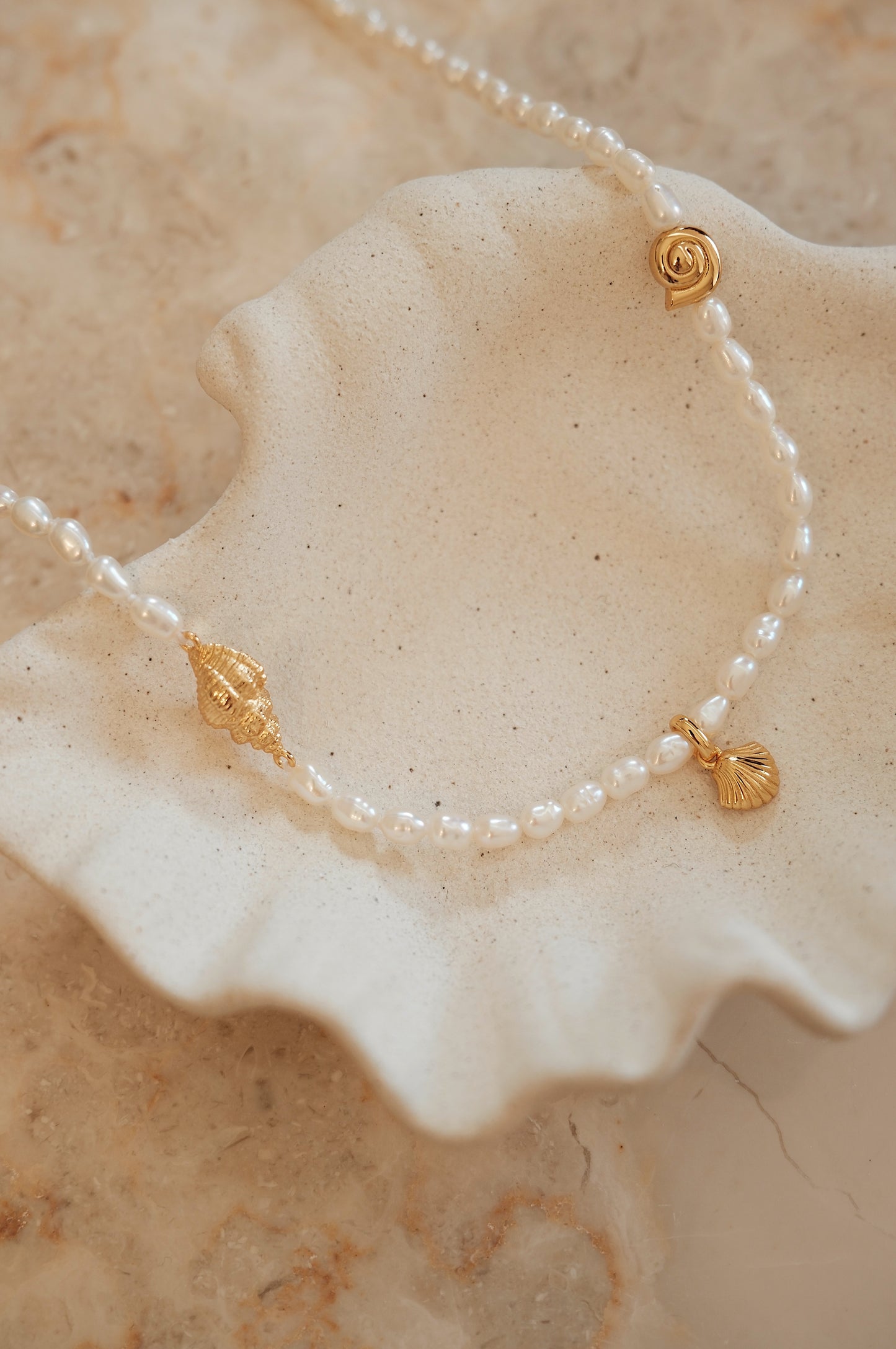 「Ocean Waltz」Natural Freshwater Pearl Mini Charm Necklace