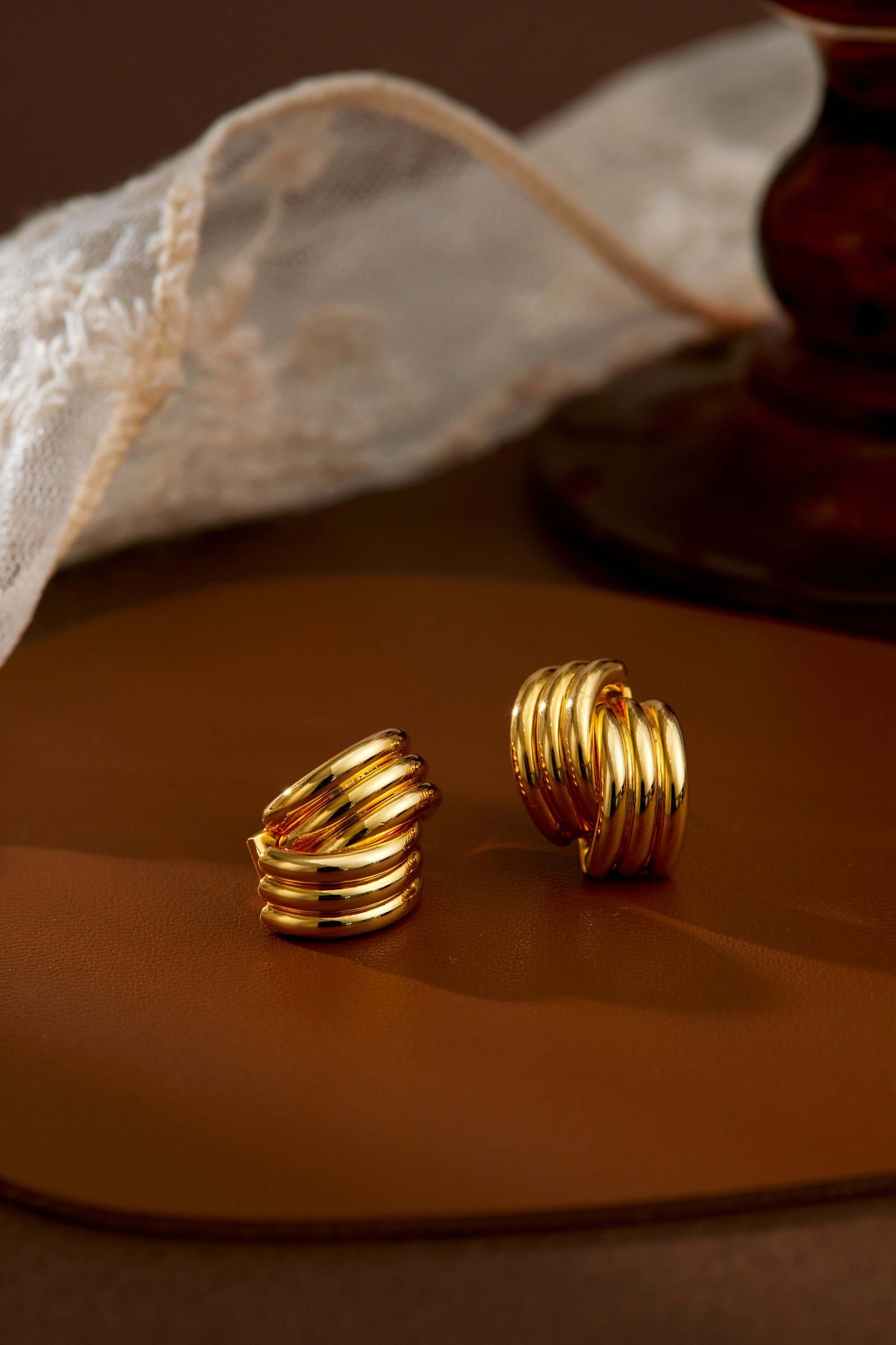 Gold-plated Wave Earrings by SUIHE Jewelry, featuring layered curves for a dynamic and elegant design, perfect for sophisticated style.