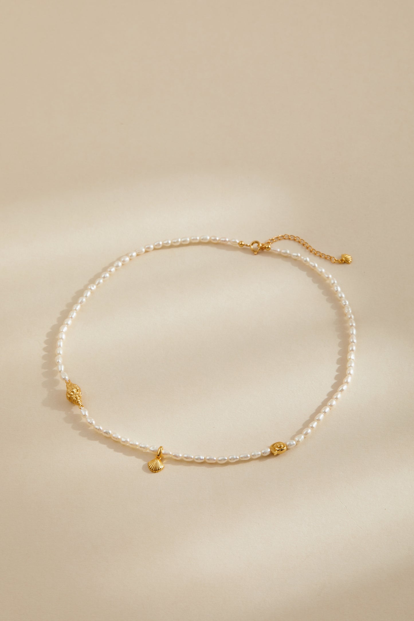 「Ocean Waltz」Natural Freshwater Pearl Mini Charm Necklace