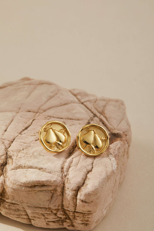 18K gold pear-shaped SUIHE Jewelry earrings on stone