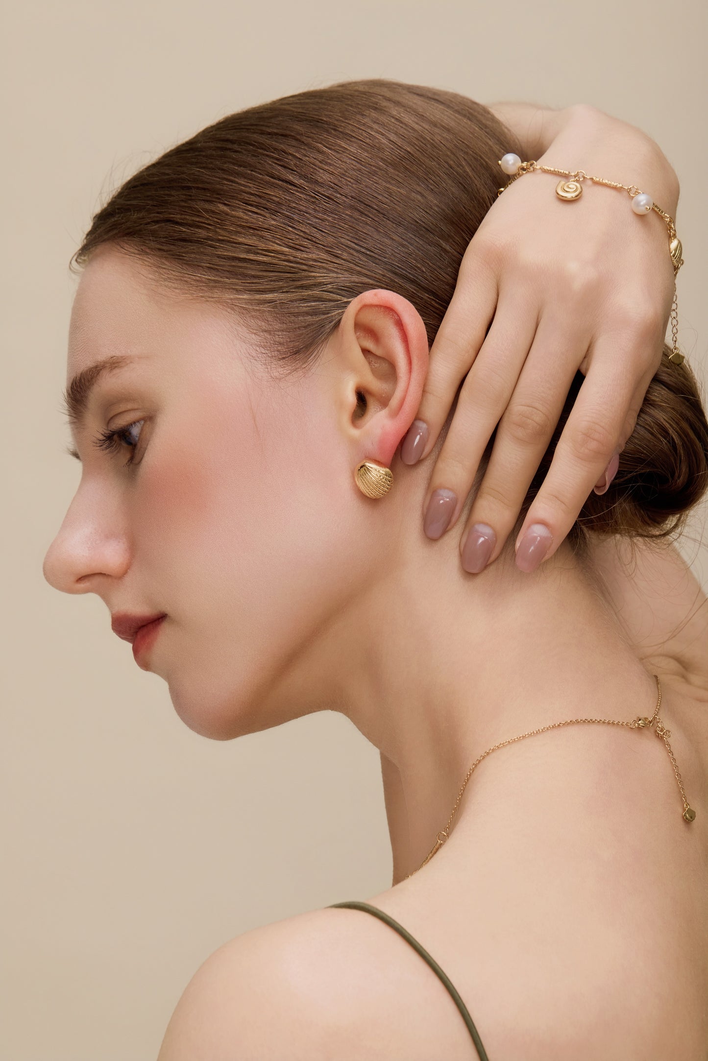 「Seashell」Stud Earrings