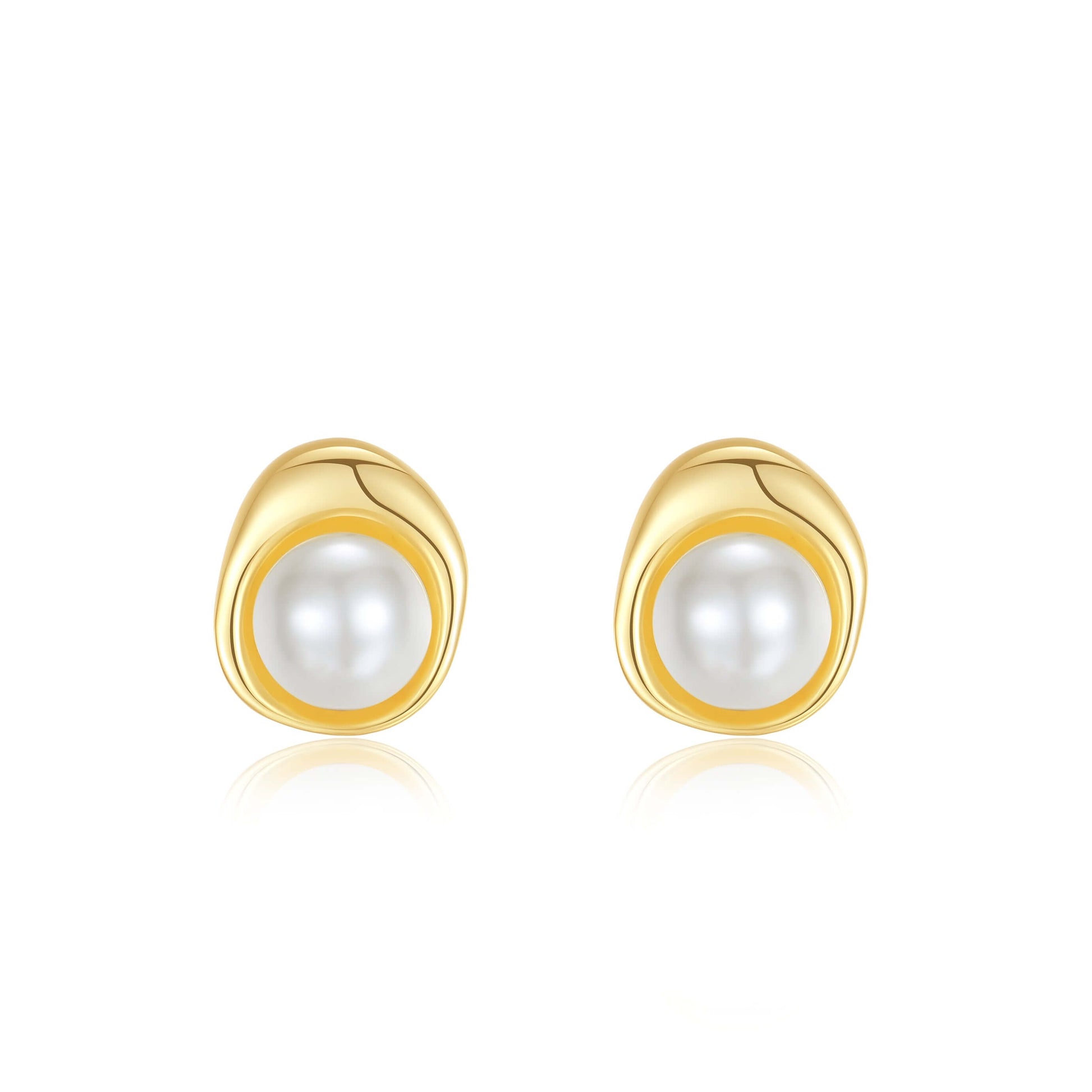 Elysian Freshwater Pearl Stud Earrings by SUIHE Jewelry, featuring 8mm pearls and 18k Gold Vermeil, elegant hypoallergenic design.