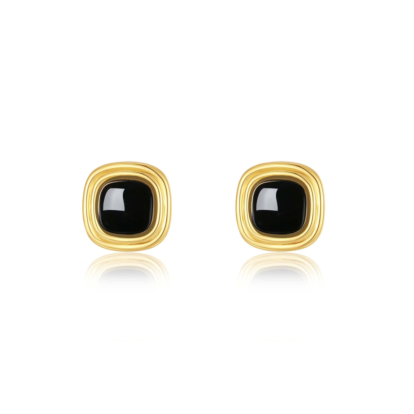 "Nocturne" black onyx square earrings in 18k gold vermeil by SUIHE Jewelry, elegant and bold statement piece for day or night wear.