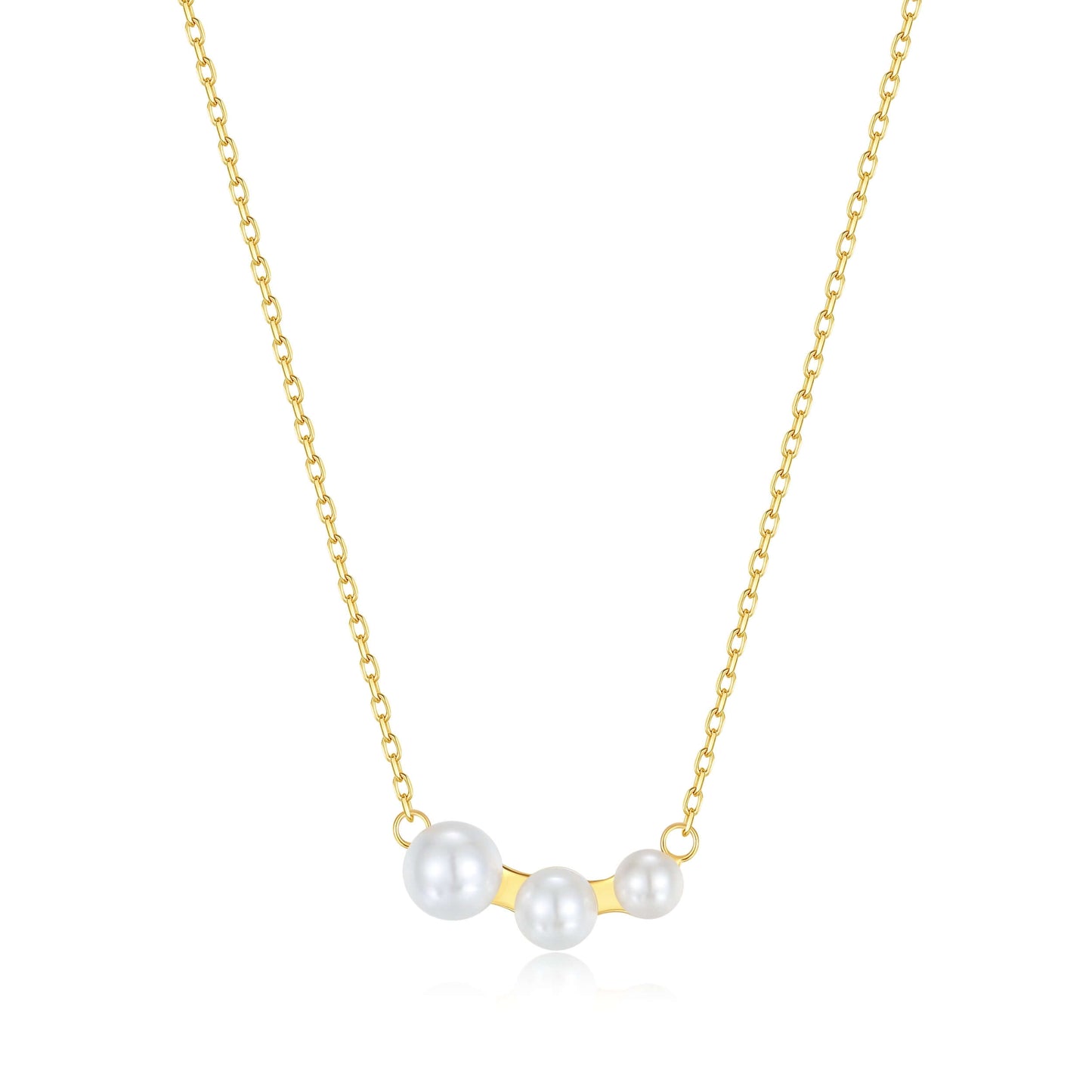 Flare Freshwater Pearl Necklace by SUIHE Jewelry featuring luminous pearls on an 18k Gold Vermeil chain.