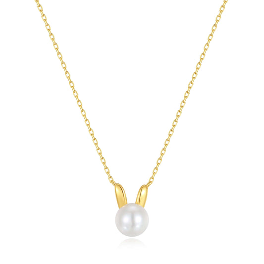 "Bunny" freshwater pearl necklace with 18k gold vermeil chain by SUIHE Jewelry, featuring playful elegance and sophistication.