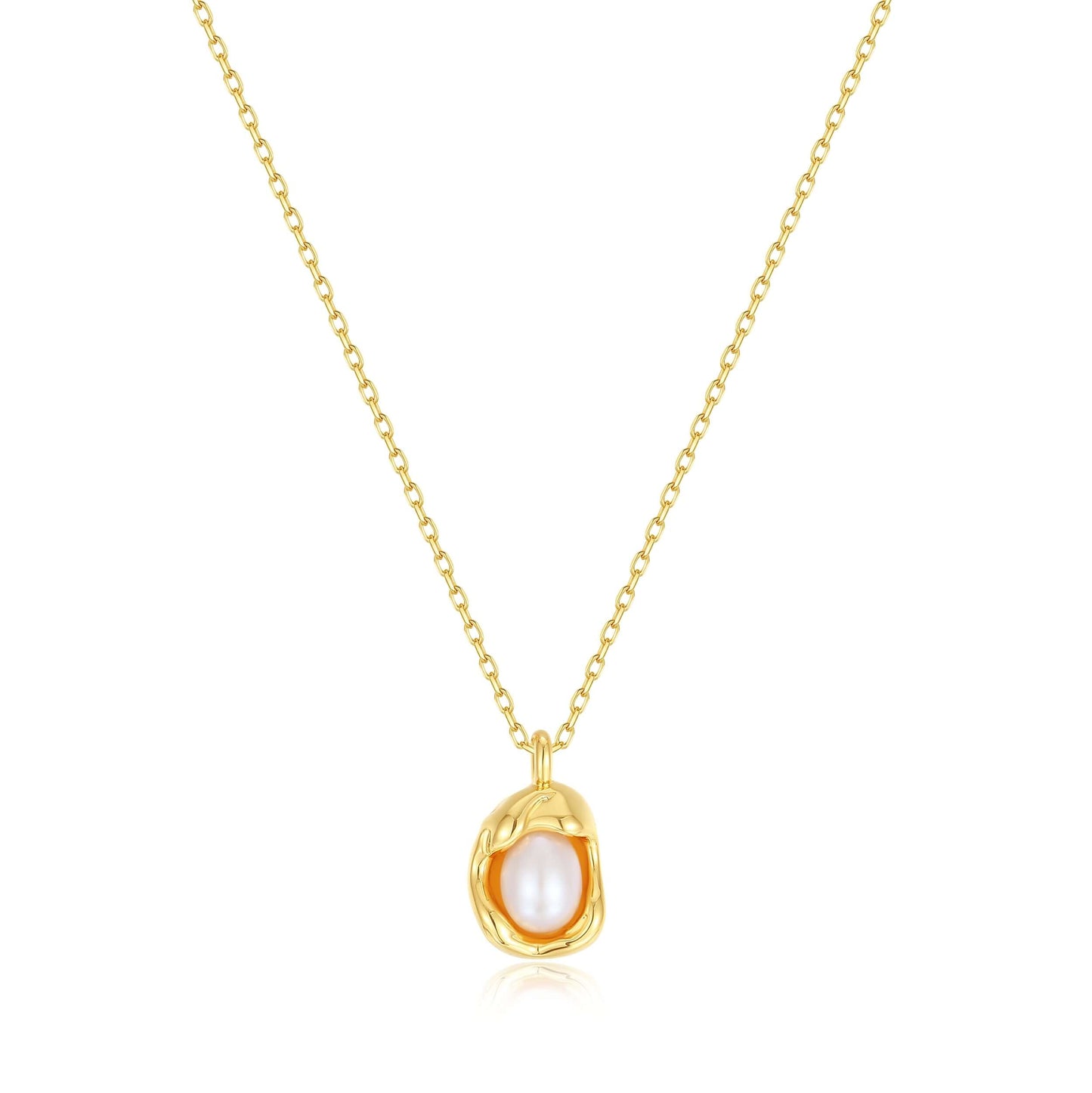 "Elysian" freshwater pearl necklace by SUIHE Jewelry, featuring a 5.5mm pearl with 18k gold vermeil over sterling silver.