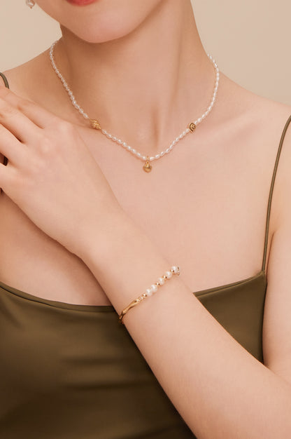 「Ocean Pearl」Natural Freshwater Pearl Bracelet