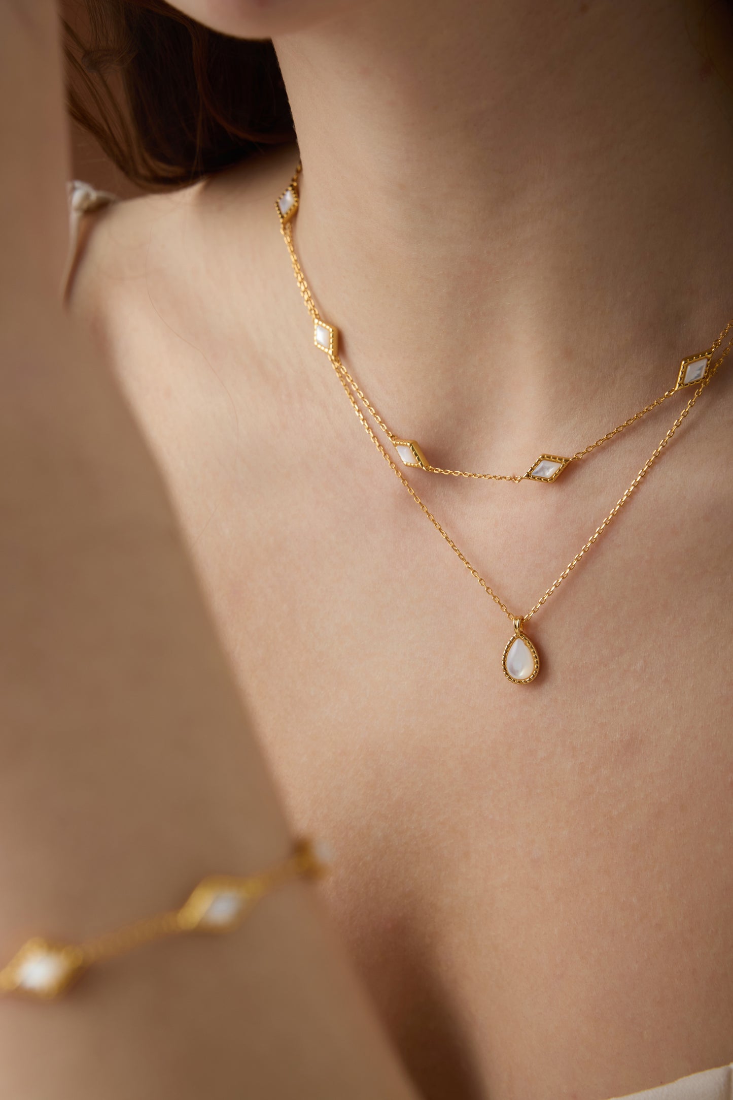 「Luna」Pear Shape Pendant Necklace
