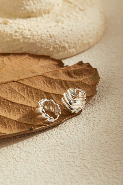 「Puff」mini silver hoop earrings
