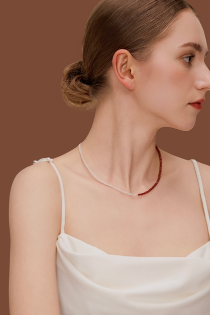 「Lucky」Mini Red Agate Gemstone Beaded Necklace