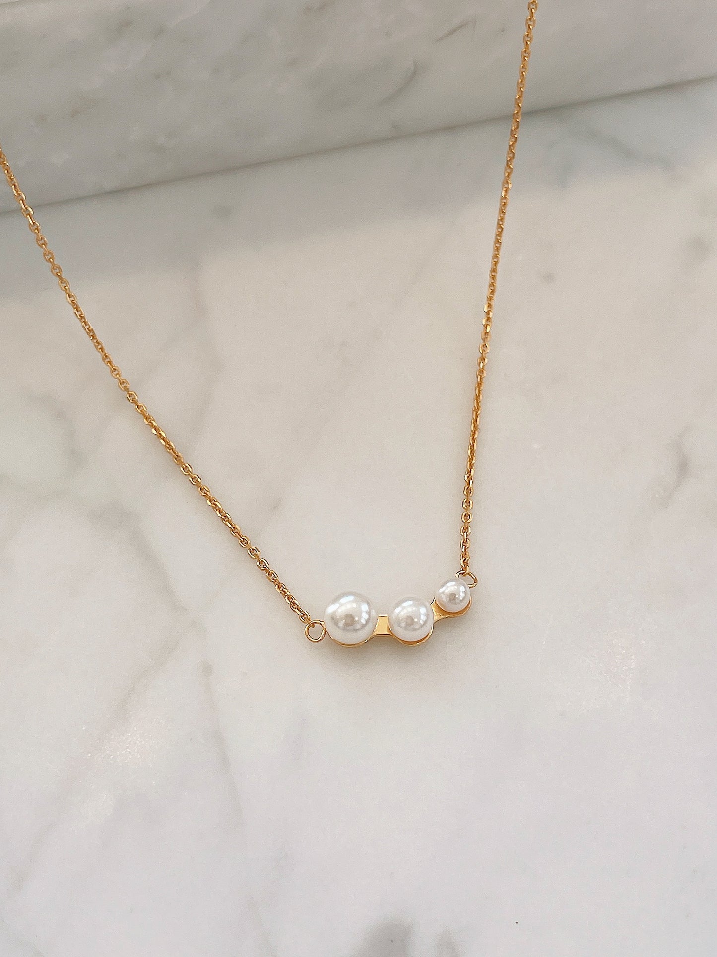 「Flare」Freshwater Pearl Necklace