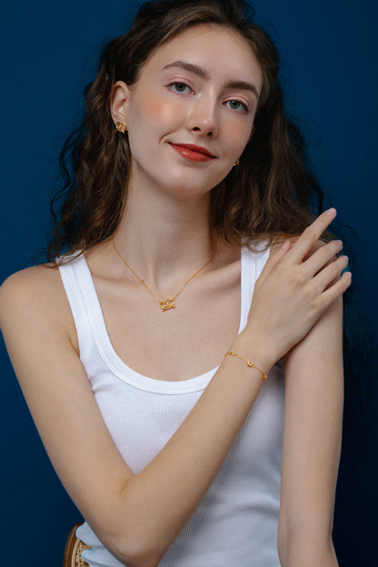 「Pretzel」Necklace