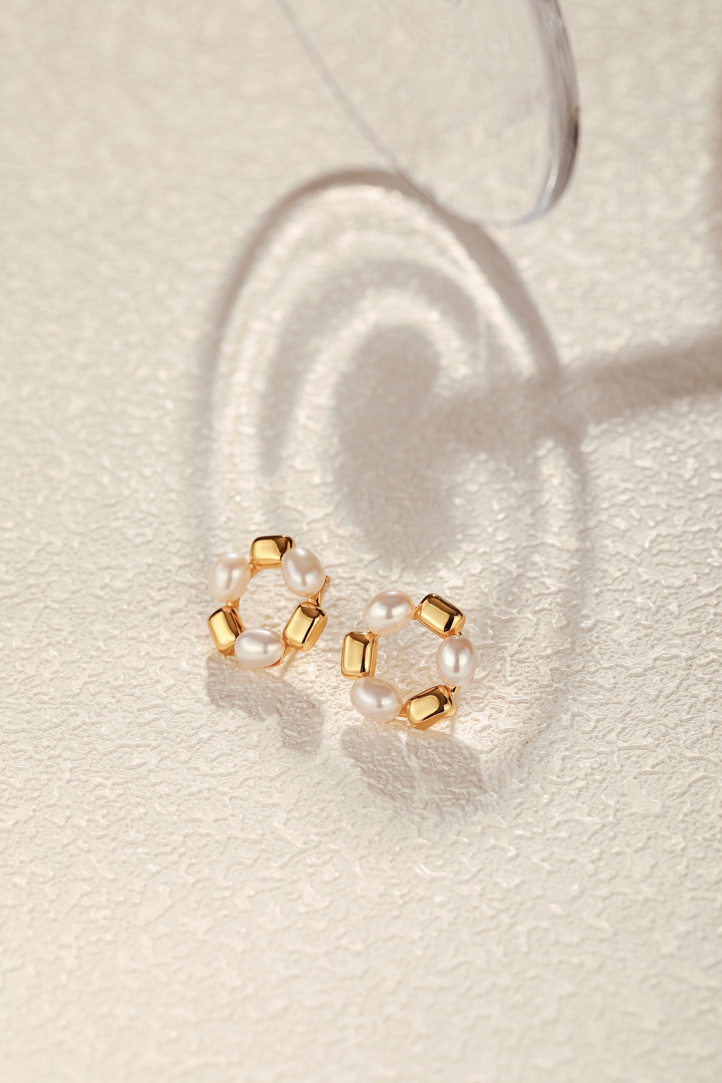 「Jellybean」 Freshwater Pearl Hoop Earrings