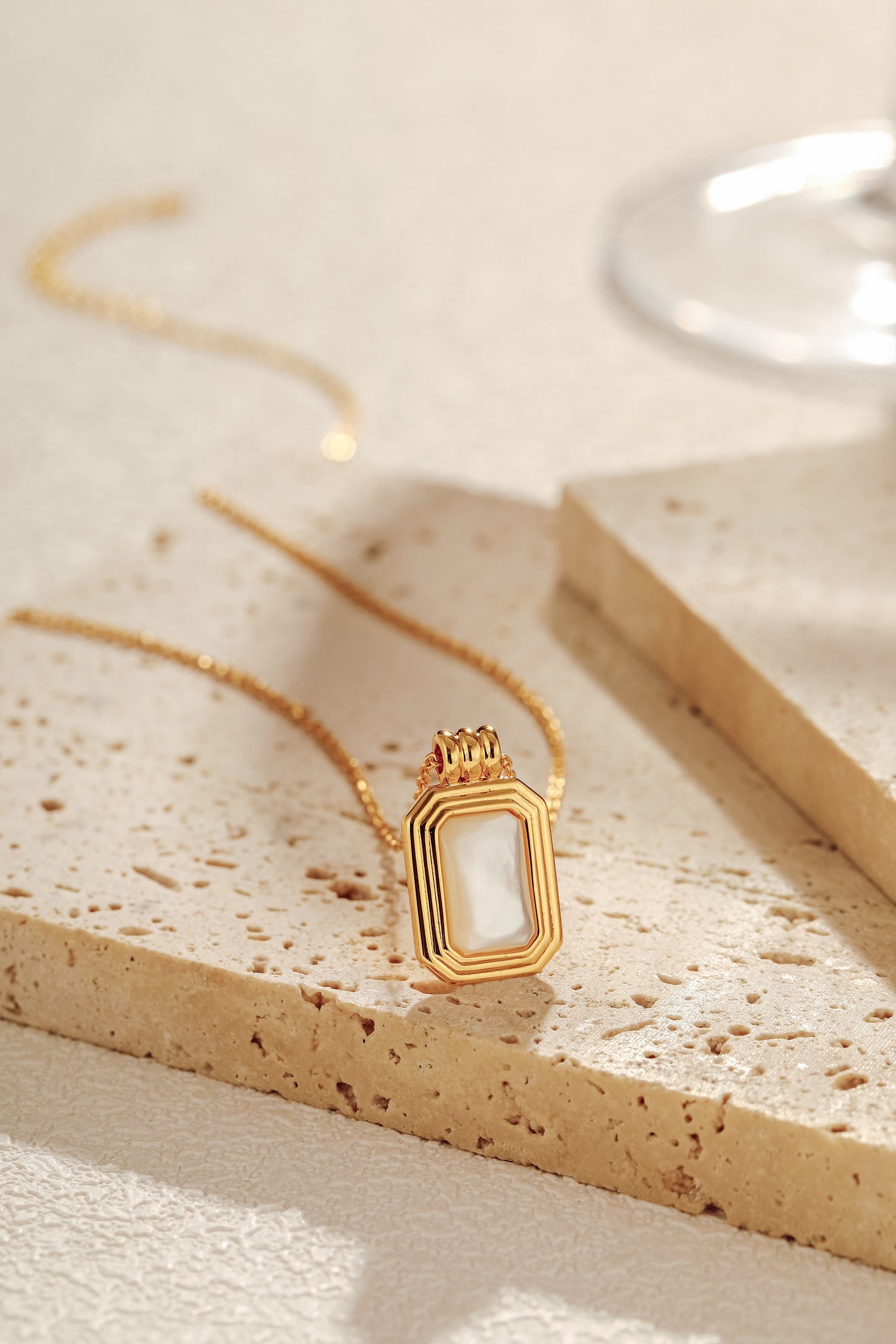 「Radiance」Mother-of-pearl Rectangle Necklace