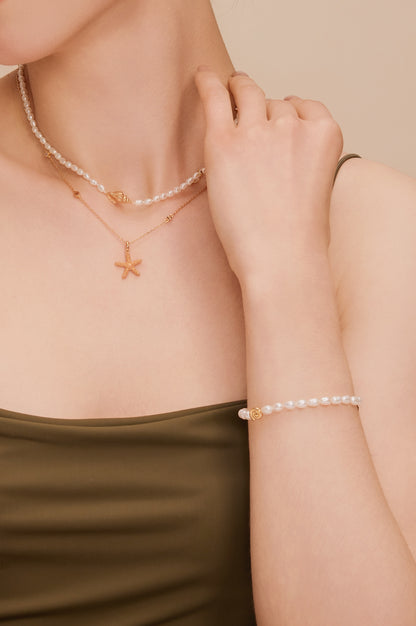 「Ocean Waltz」Freshwater Pearl Mini  Shell Charm bracelet