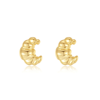 SUIHE Jewelry Croissant Stud Earrings in 18k Gold Vermeil, inspired by Parisian elegance. Delicate, golden croissant-shaped earrings.