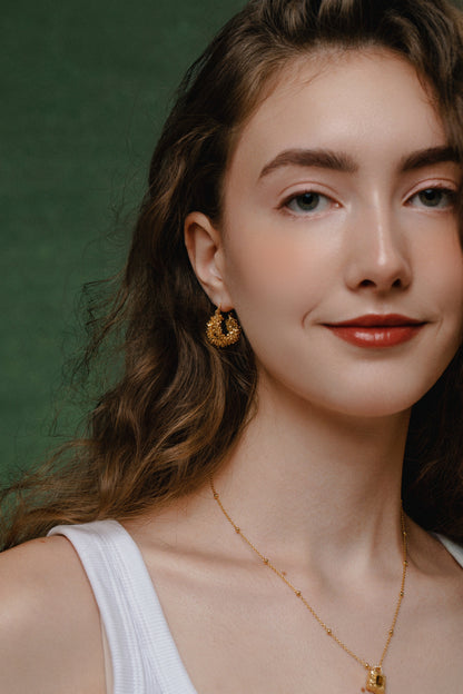 「Gleam」 Hoop Earrings