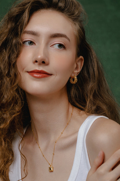 「Gleam」 Hoop Earrings