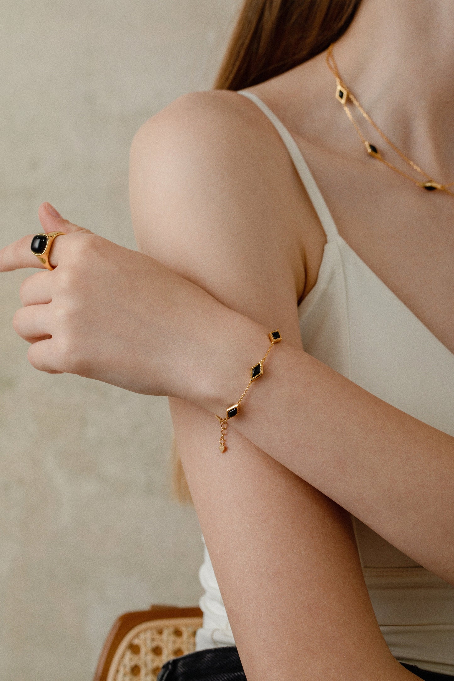 「Nocturne」 Mini Rhombus Charm Bracelet