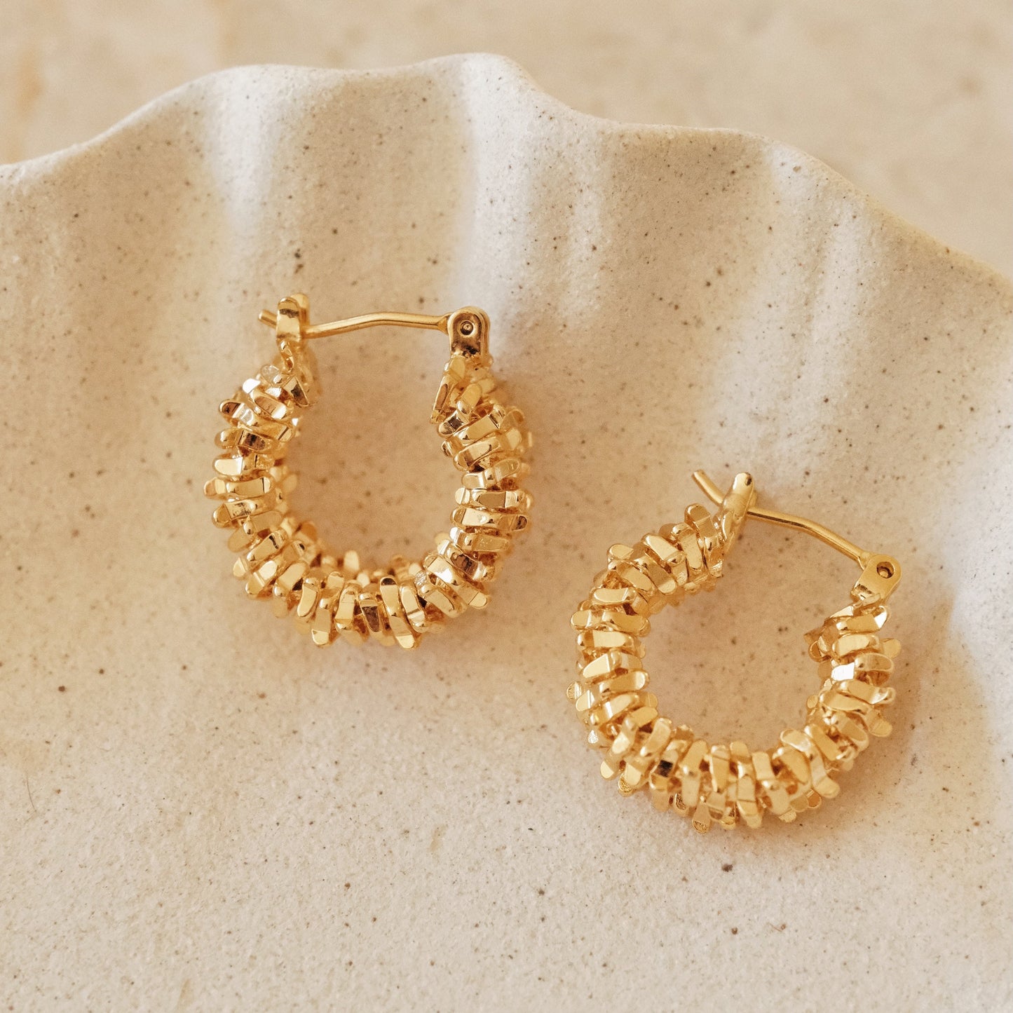 「Gleam」 Hoop Earrings