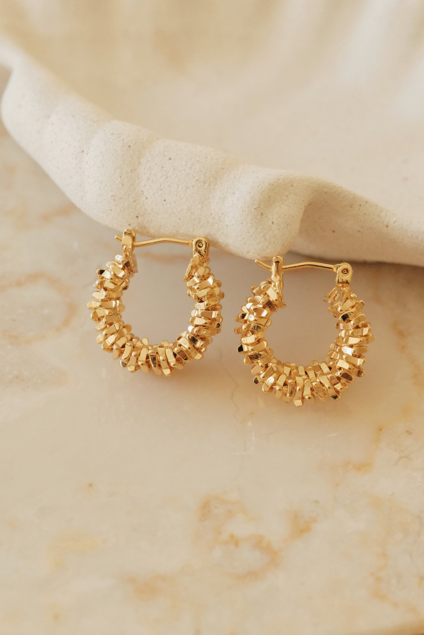 「Gleam」 Hoop Earrings