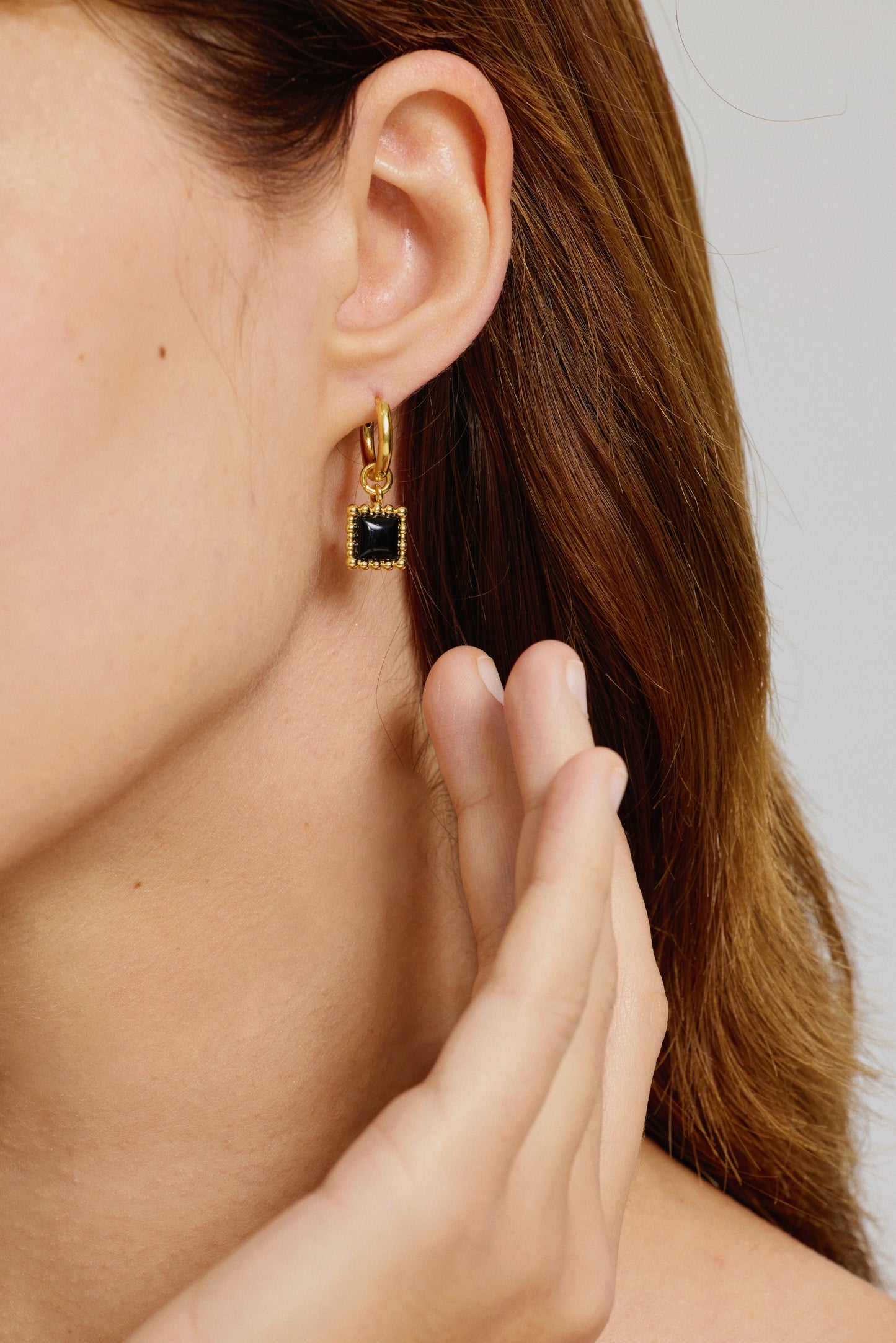 「Nocturne」Square hoop earrings