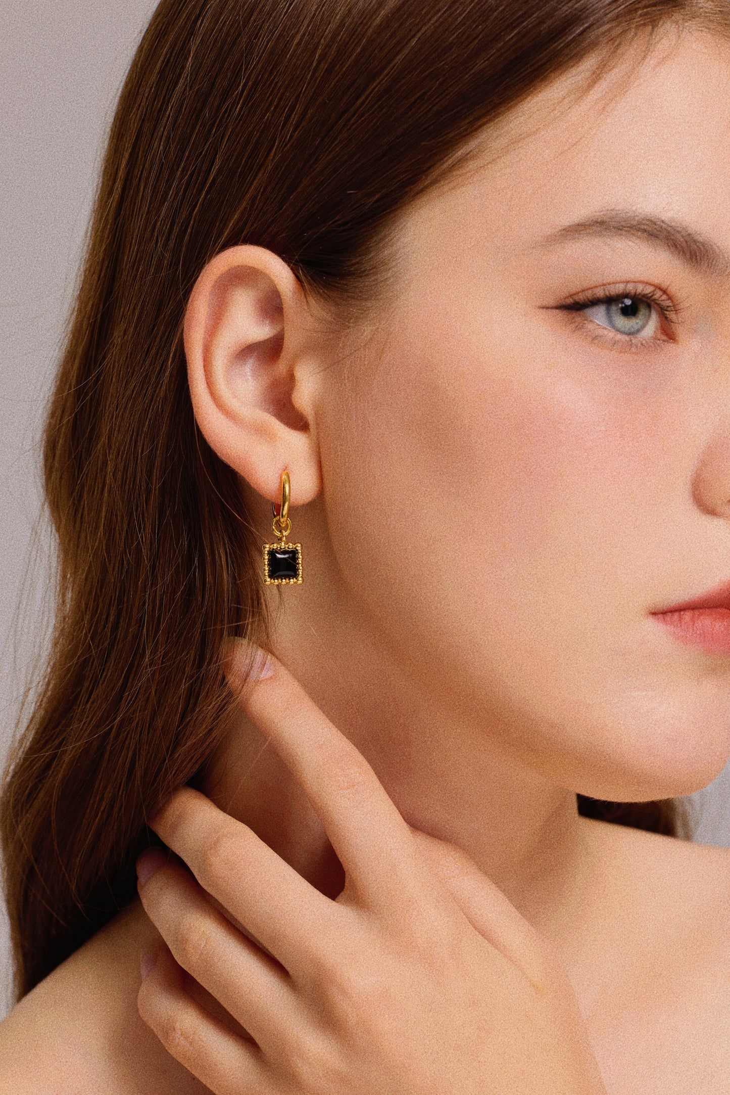「Nocturne」Square hoop earrings