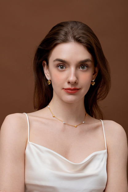 「Amour」Mini Charm Necklace Alternating gold and silver